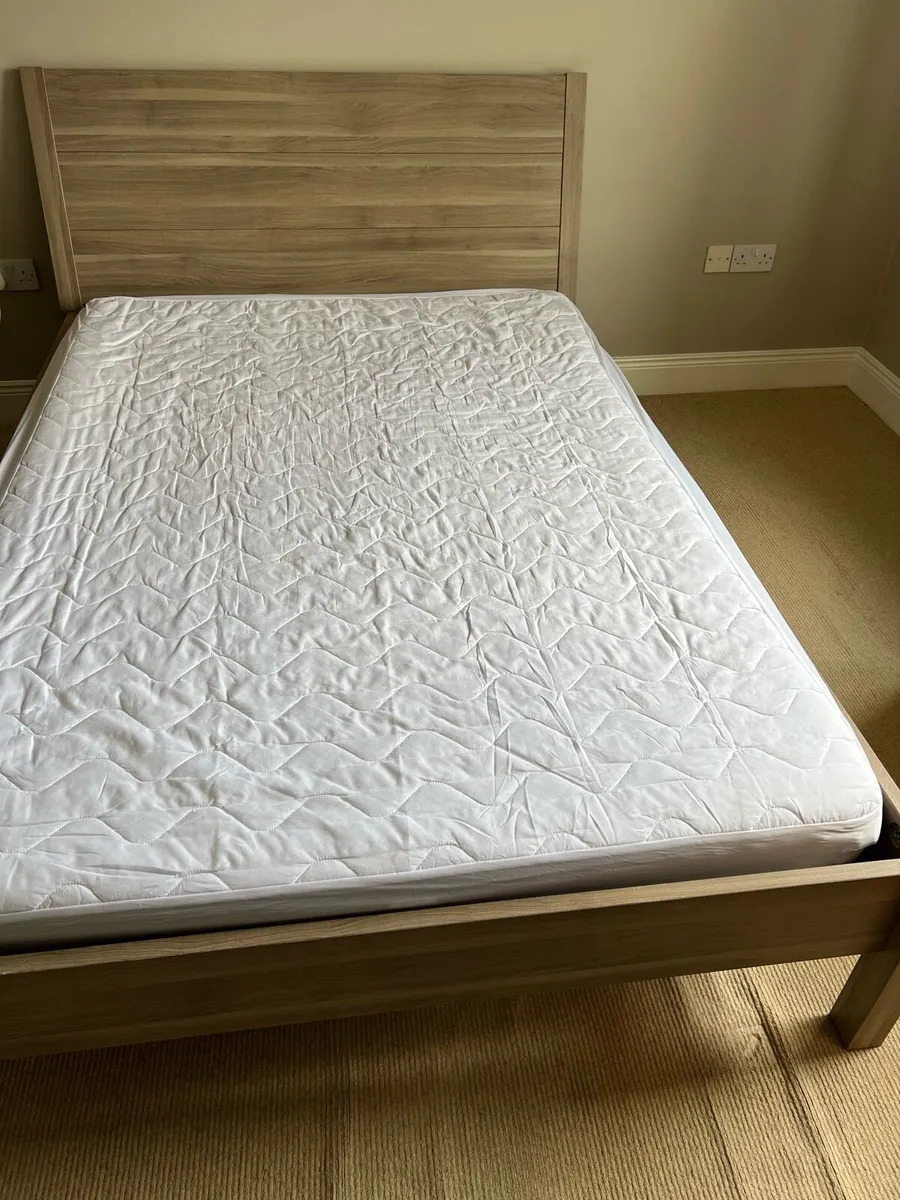 Double bed frame & mattress - Image 3