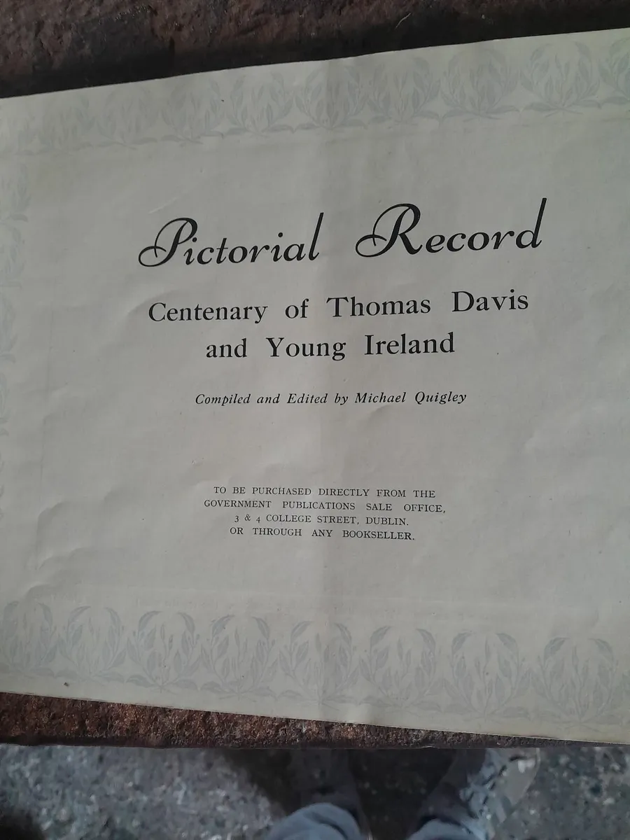 Historical  book - Image 2