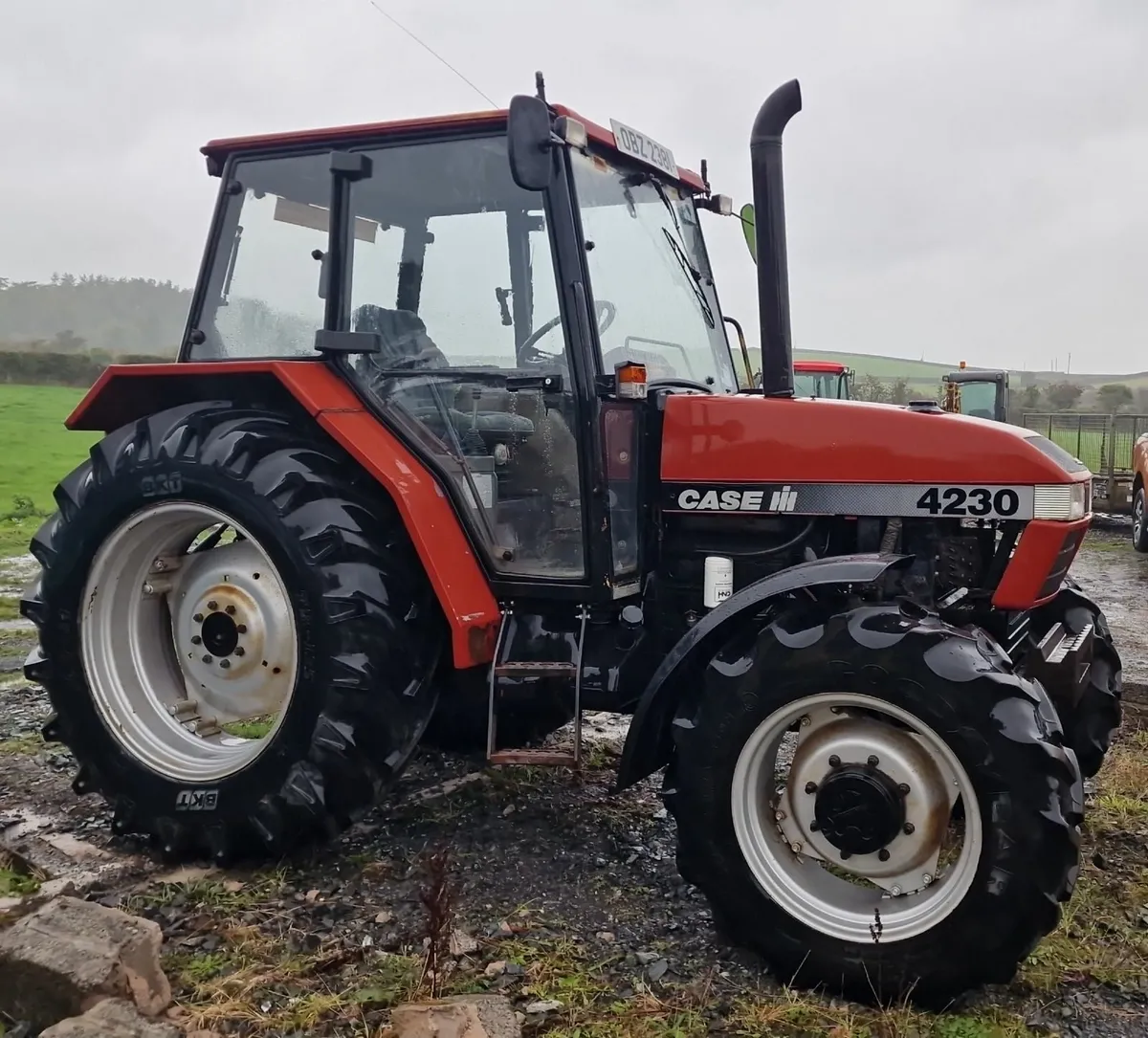 Case 4230 Tractor ex agri college tractor - Image 1