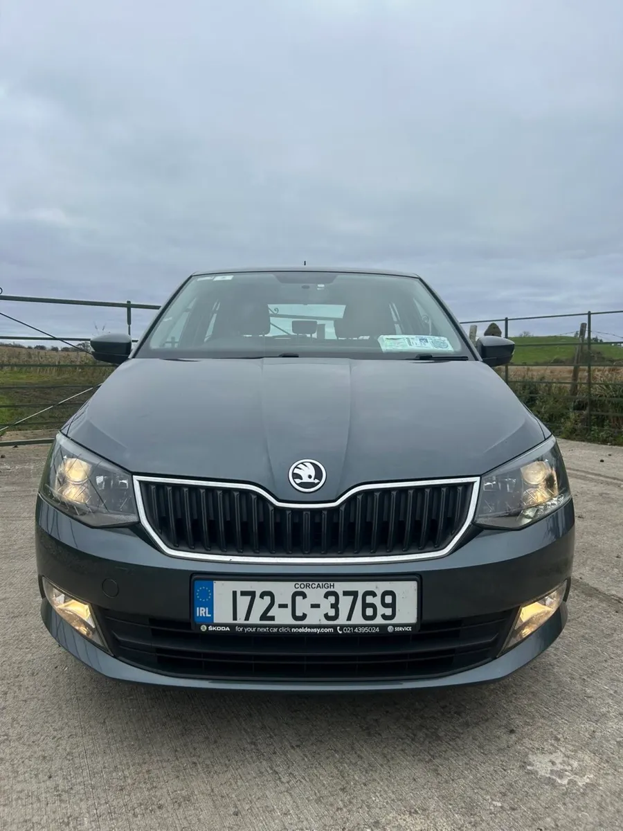 2017 Skoda Fabia - Image 2