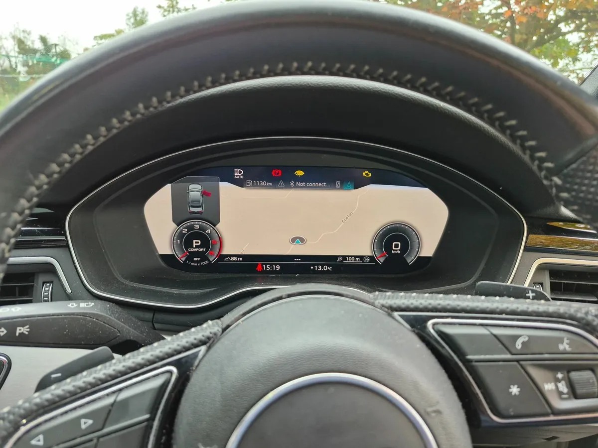 Audi A4 2020 S Line - Image 3