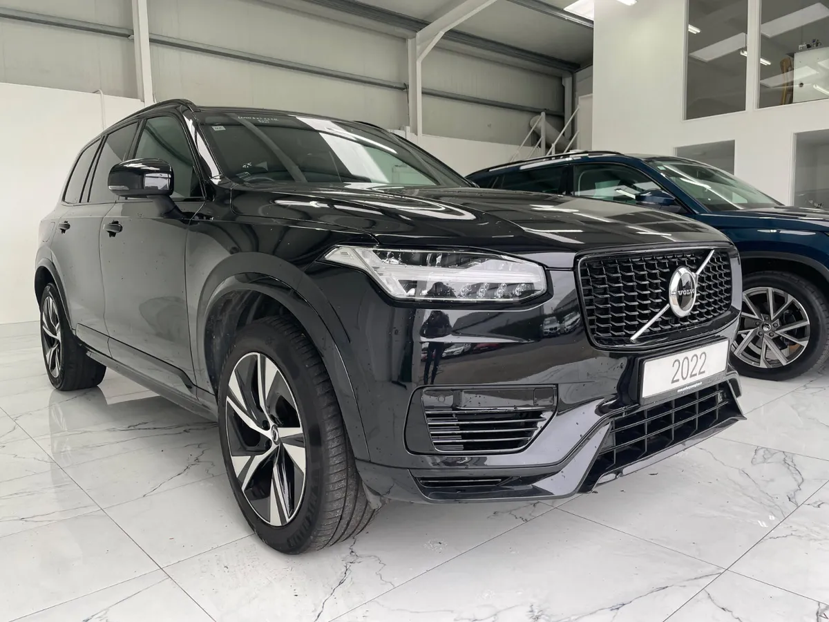 Volvo XC90 2022 7 Seater - Image 2