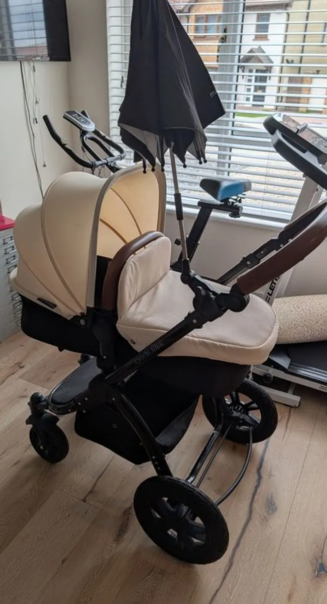 Ickle Bubba Stomp travel system pram buggy car seat - Image 3