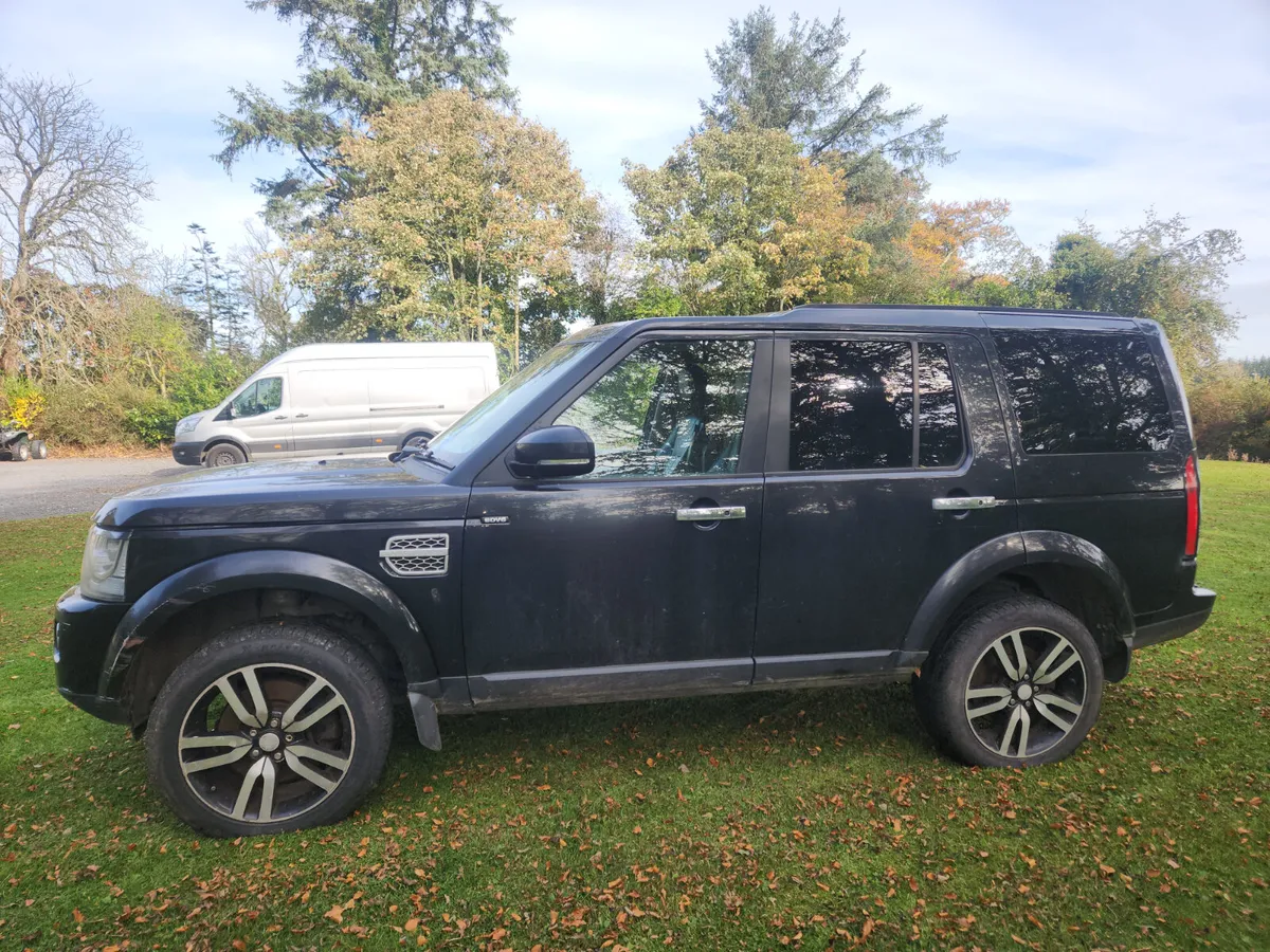 Land Rover Discovery 3.0 SDV6 - Image 4