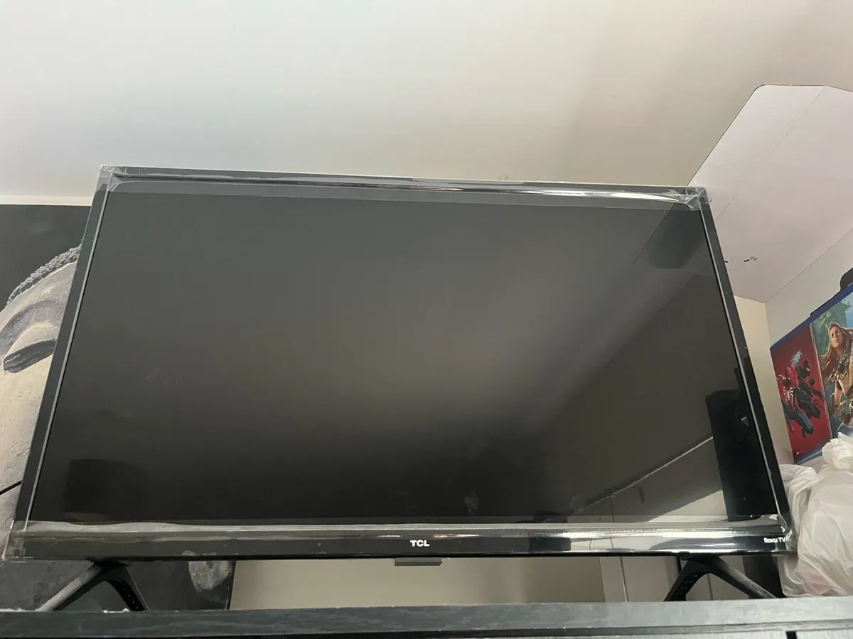 TCL 32inch smart tv