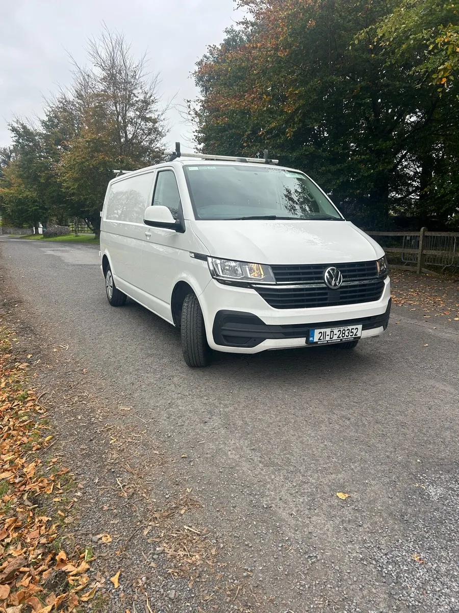 211 Volkswagen Transporter 2.0 TDI - Image 3