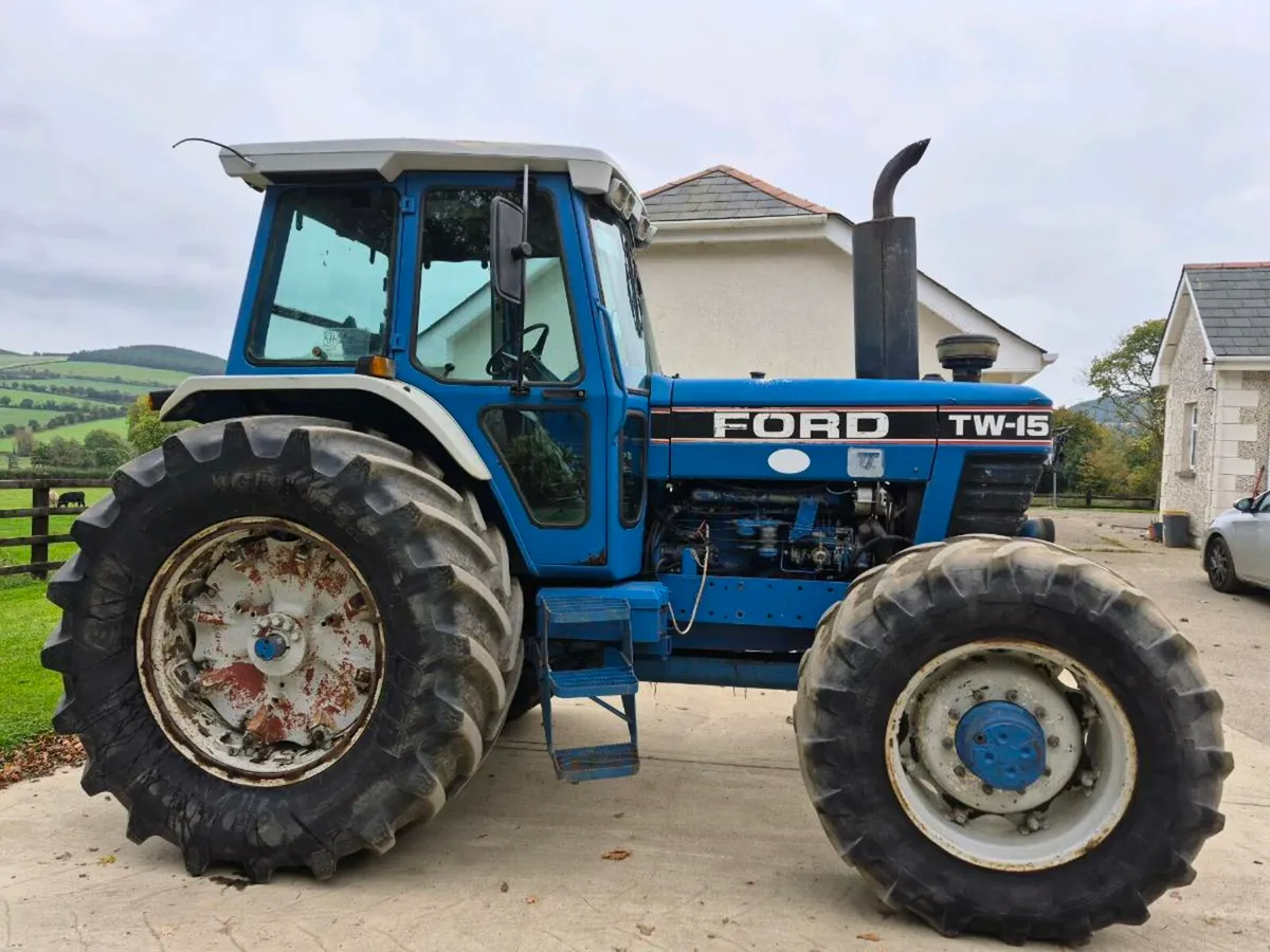 Ford TW15 s/q 1987 - Image 1
