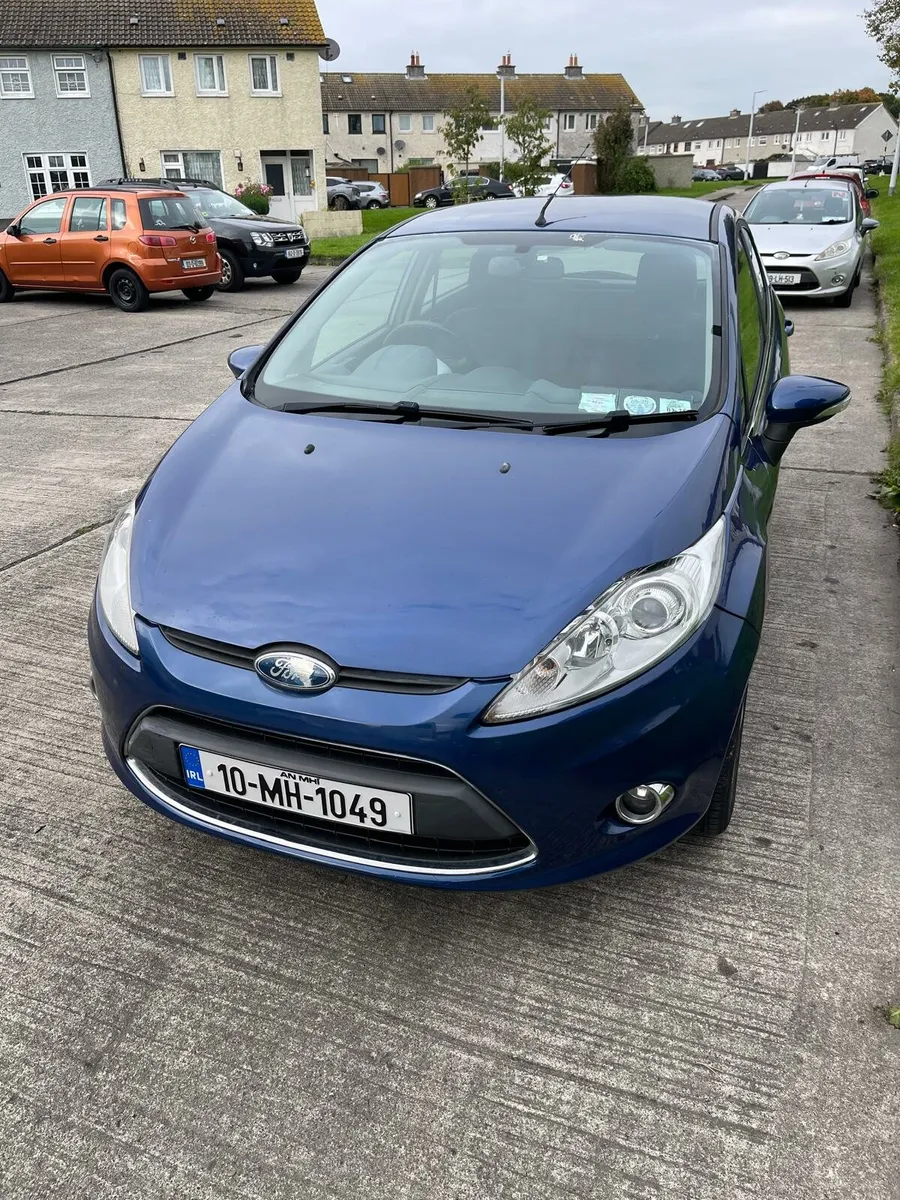 Car - Image 2