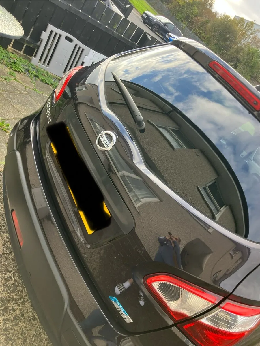 Car - Image 1