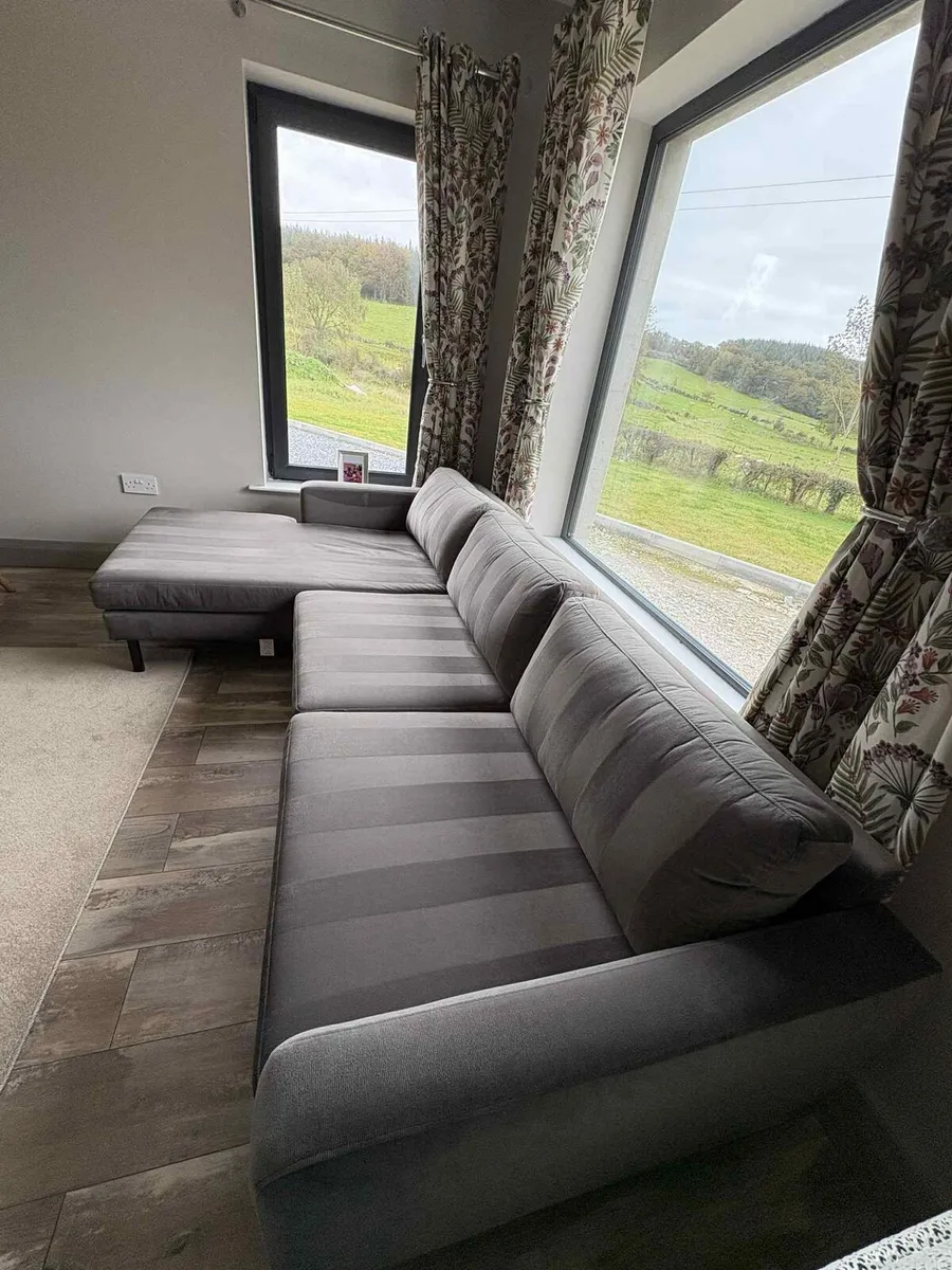 Beautiful grey fabric L shaped sofa - Image 2