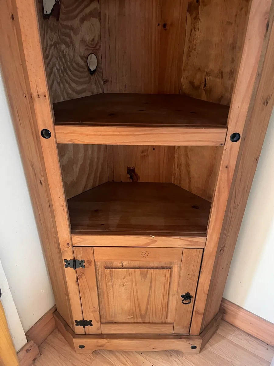 Mexican pine dresser - Image 3