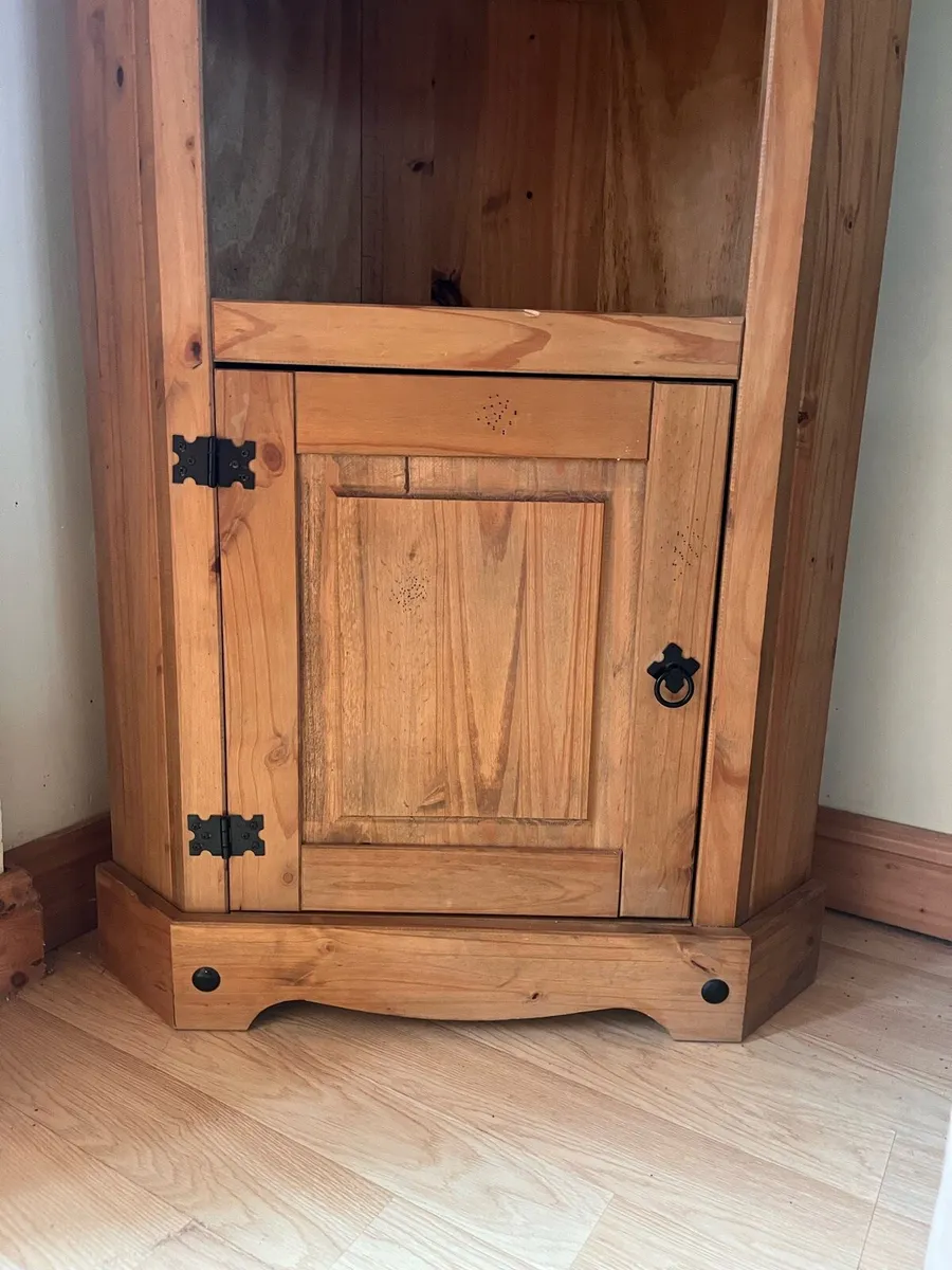 Mexican pine dresser - Image 4