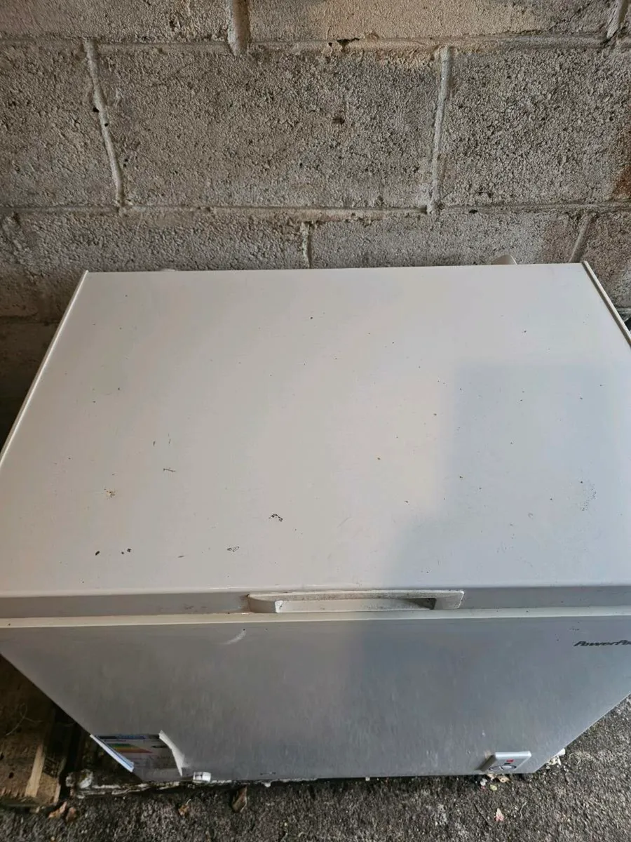 Freezer - Image 1