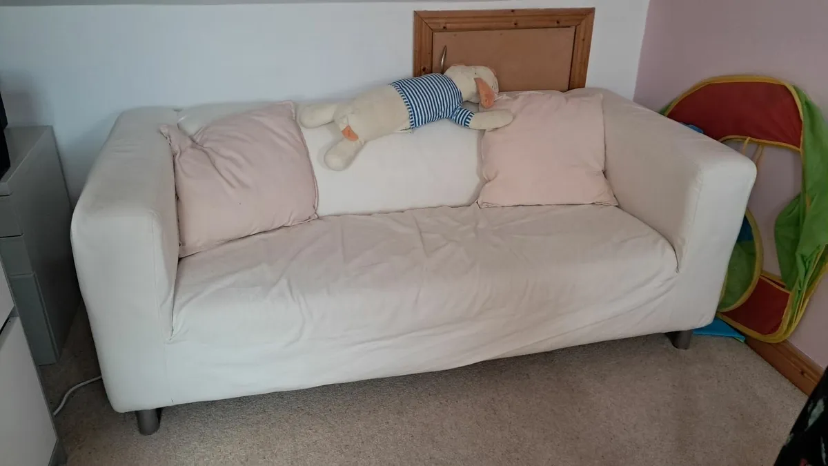 Couch - Image 2