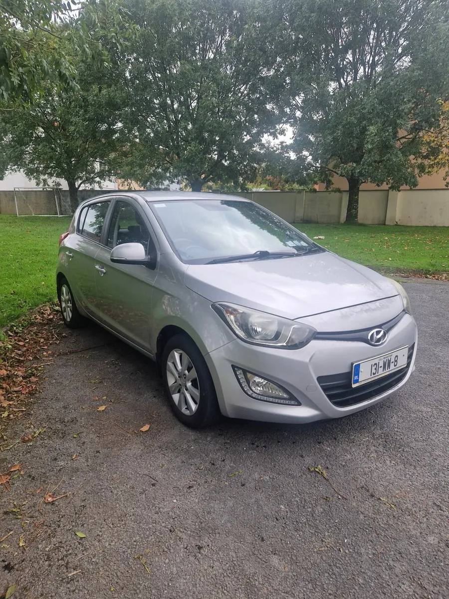 Hyundai i20 2013 - Image 2