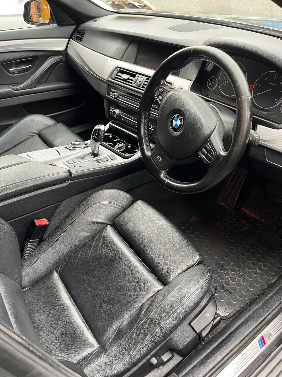 BMW 5-Series 2012 M Sport - Image 4