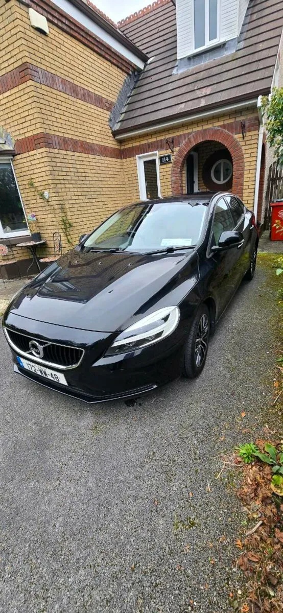 Volvo V40 172 - Image 2