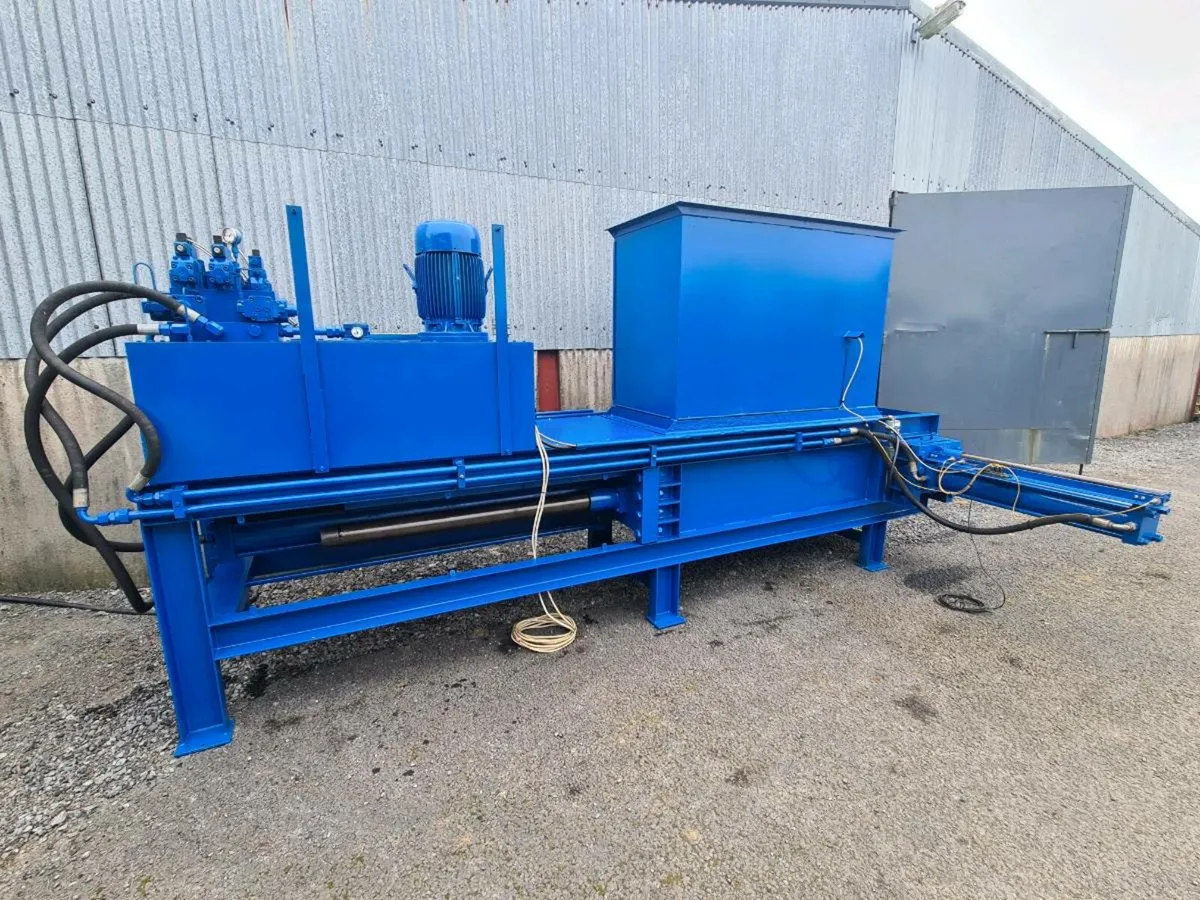 Wood shavings baler - Image 2