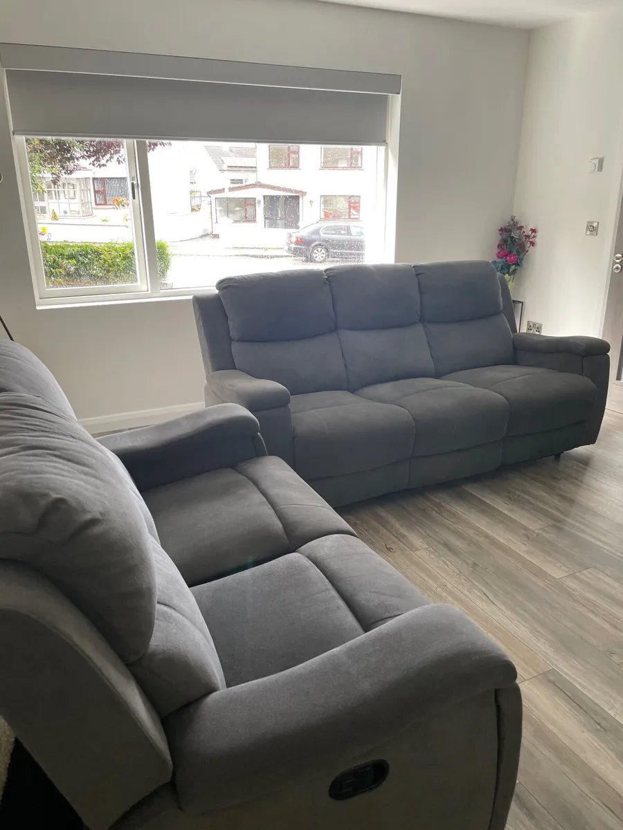 Couches - Image 1