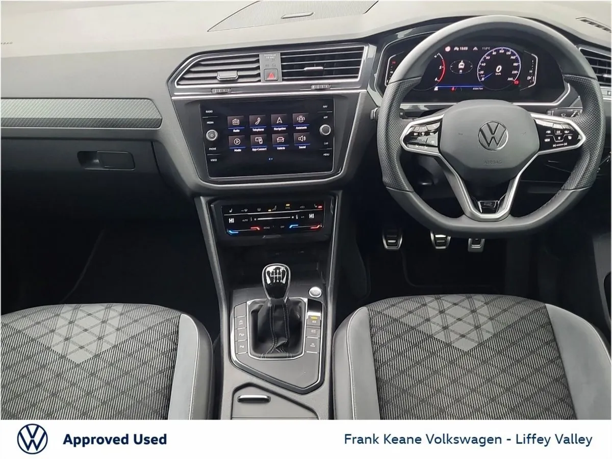 Volkswagen Tiguan R-line 2.0 TDI 150HP  pure Whit - Image 2