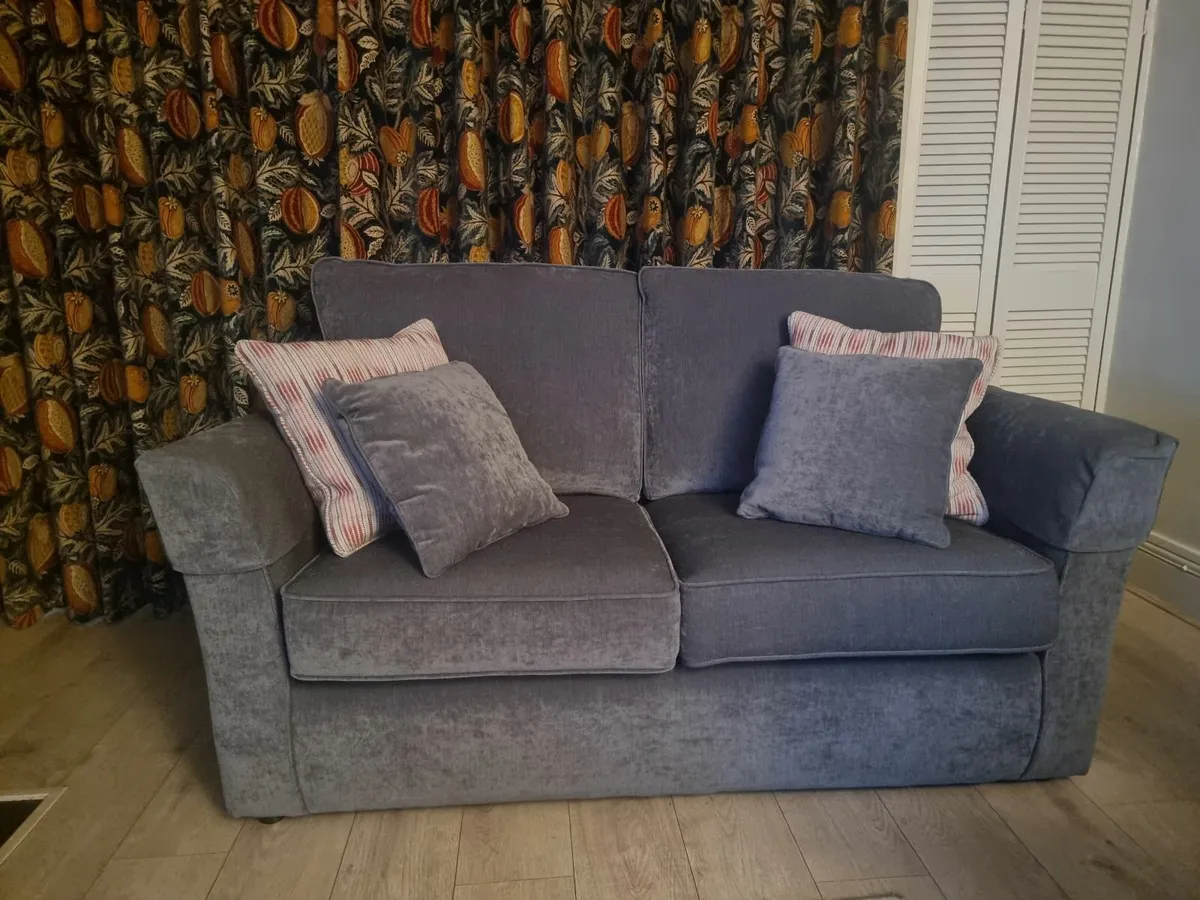 2 seater sofa bed and a 3 seater sofa - Image 1