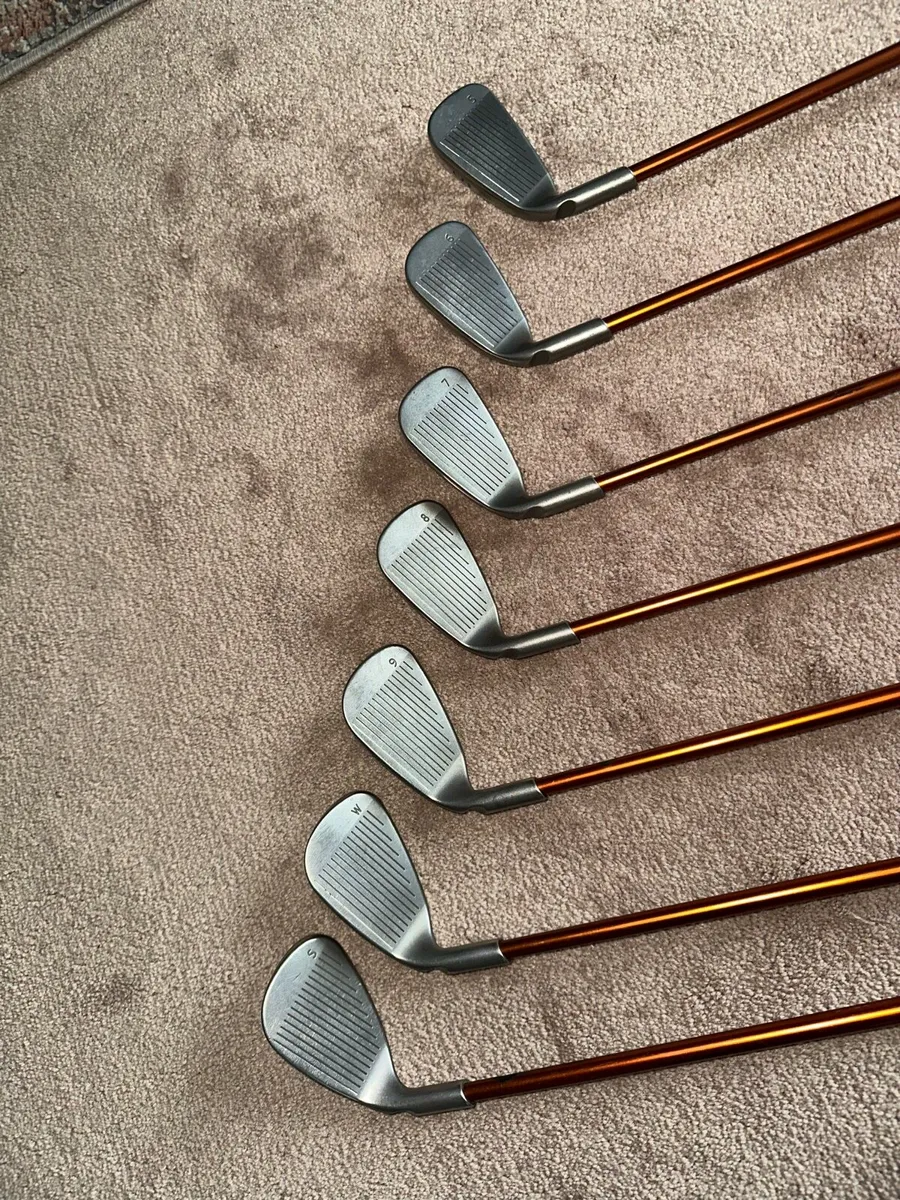 Ping G10 irons - Image 3