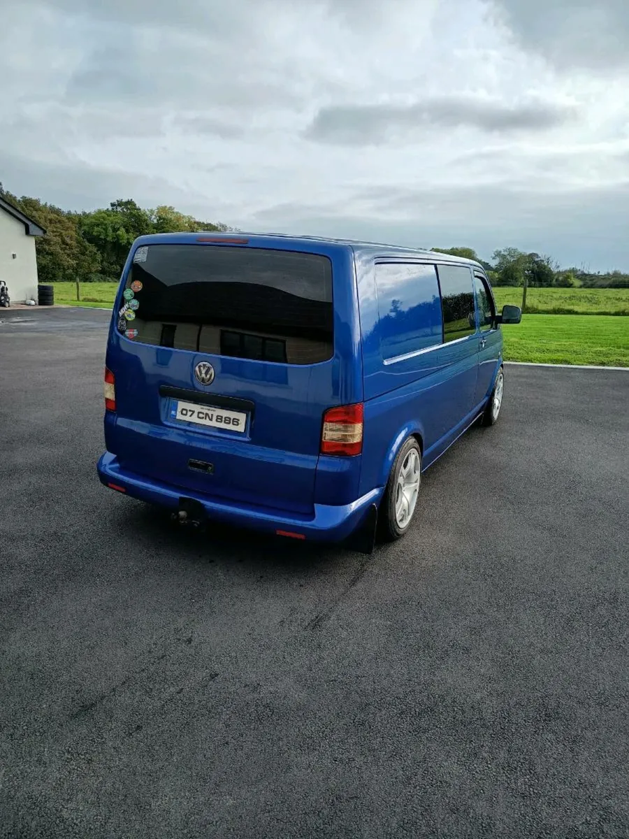 VwT5 crewcab/ day van - Image 3