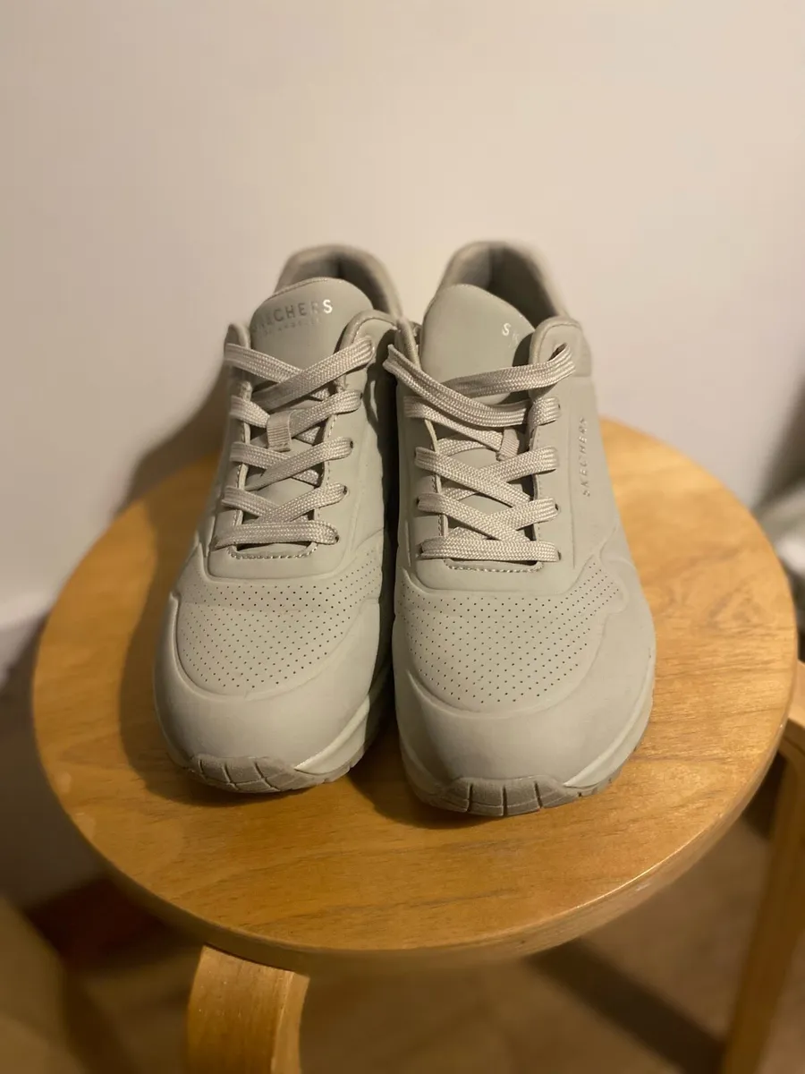Skechers Size 40 EU – Barely Used – €35 - Image 4