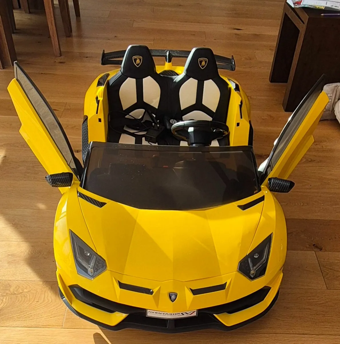 Lamborghini Aventador SVJ 24V Kids Ride-On Car - Image 1