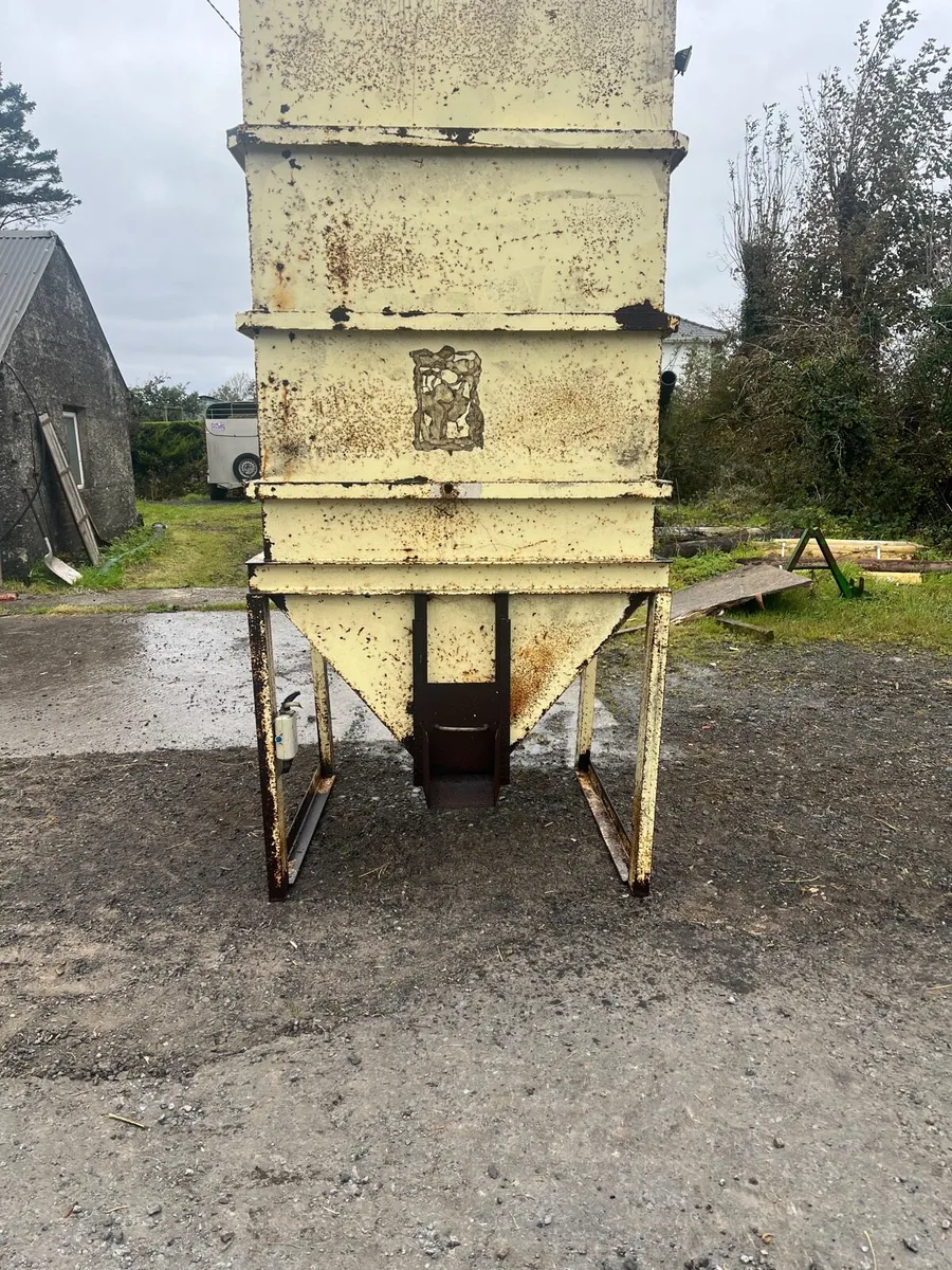 Meal Bin - Image 1