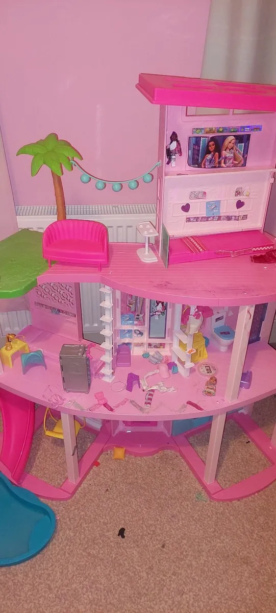 Barbie dream house - Image 1
