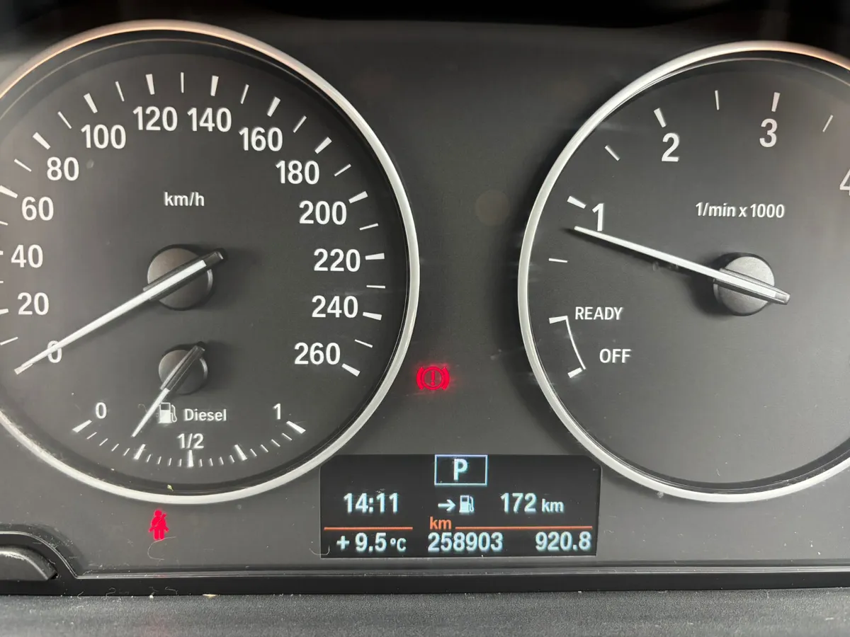 BMW 1-Series 2014 warranty, delivery, fresh servic - Image 2