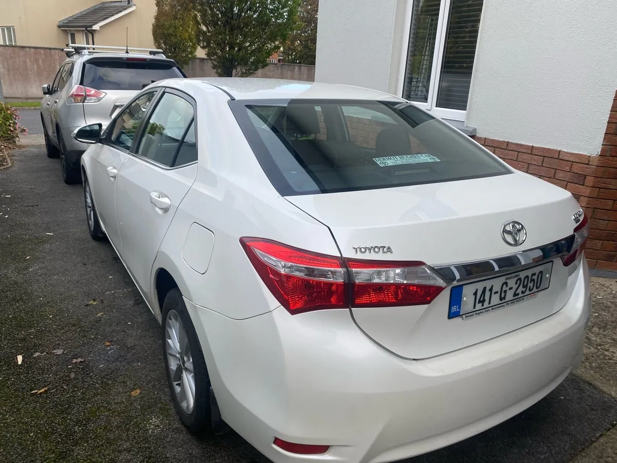 Toyota Corolla - Image 4
