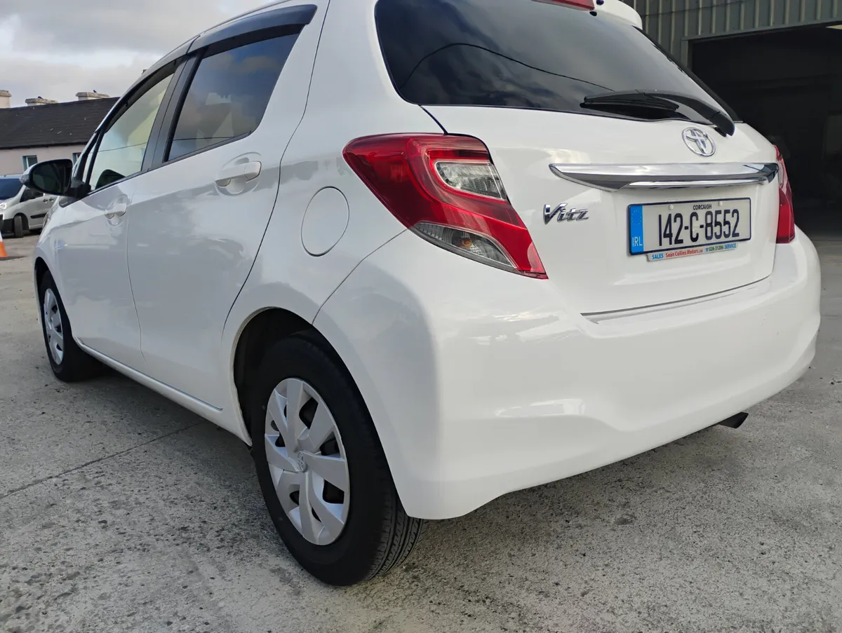 2014 VITZ AUTOMATIC LOW MILEAGE - Image 2