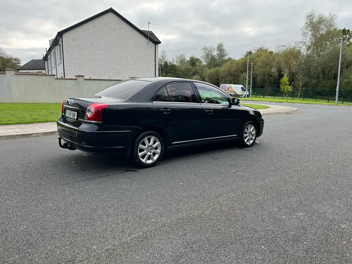 Toyota avensis (new nct+2 months tax) - Image 3