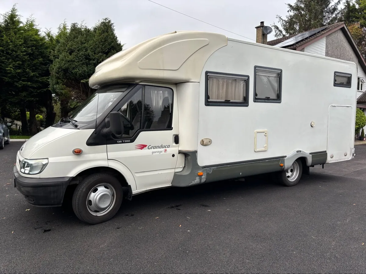 Motorhome - Image 4
