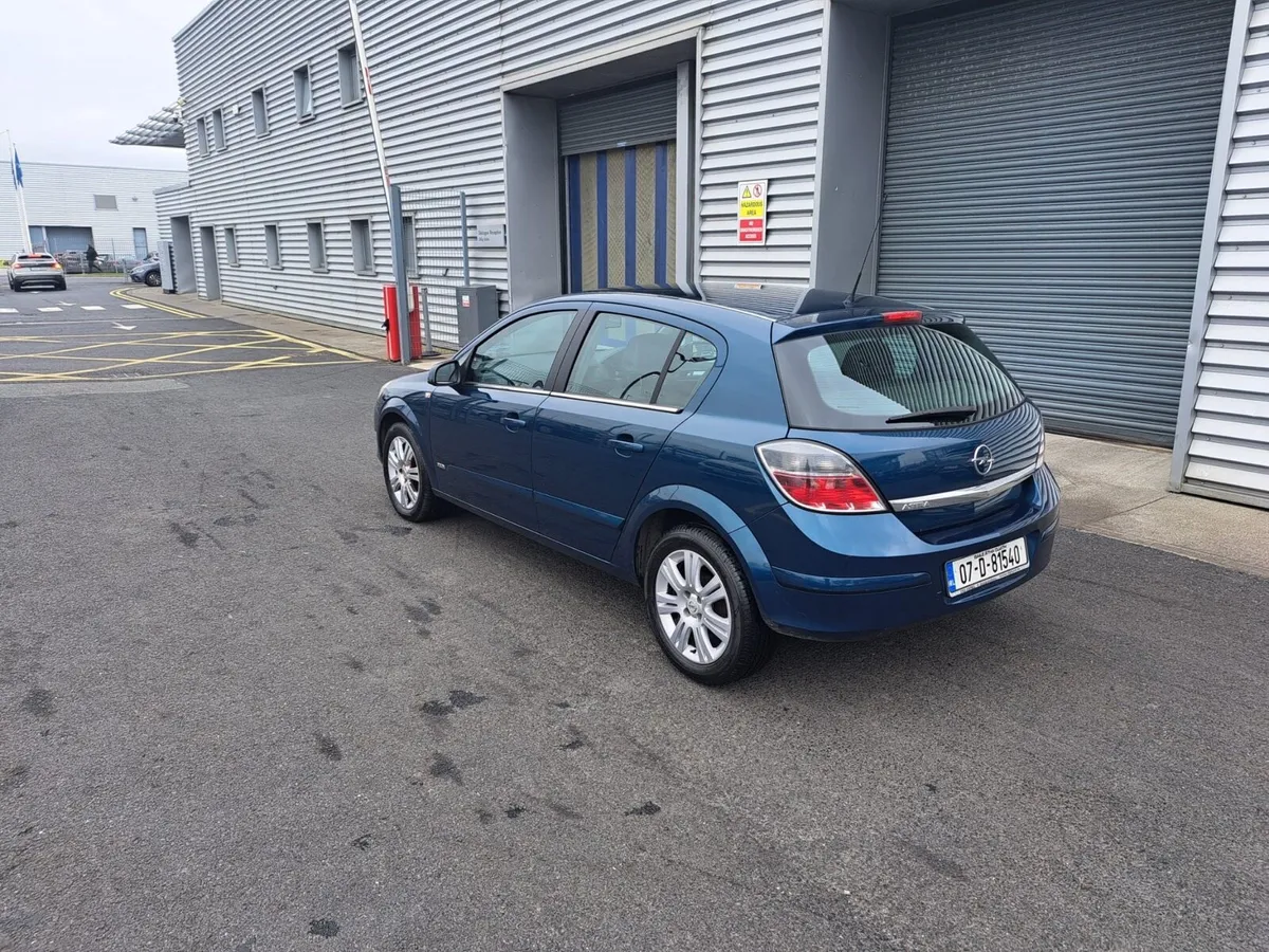 OPEL ASTRA DESIGN 1.4i 16V, NCT  01/26! - Image 4