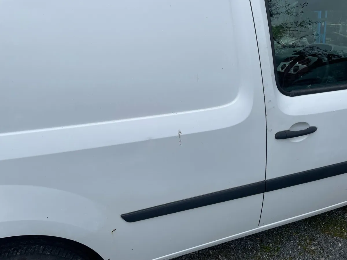 Renault kangoo spares breaking - Image 2