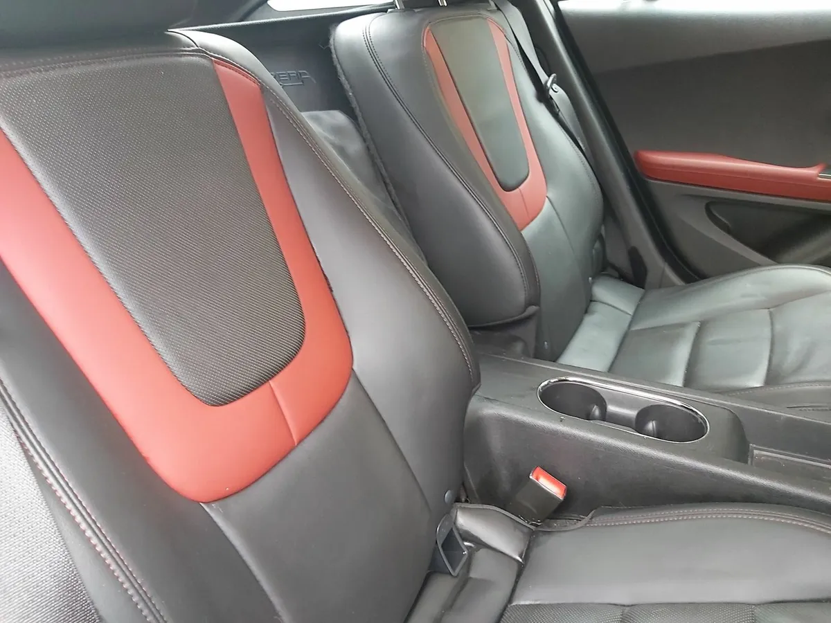 Vauxhall Ampera 2012 - Image 3