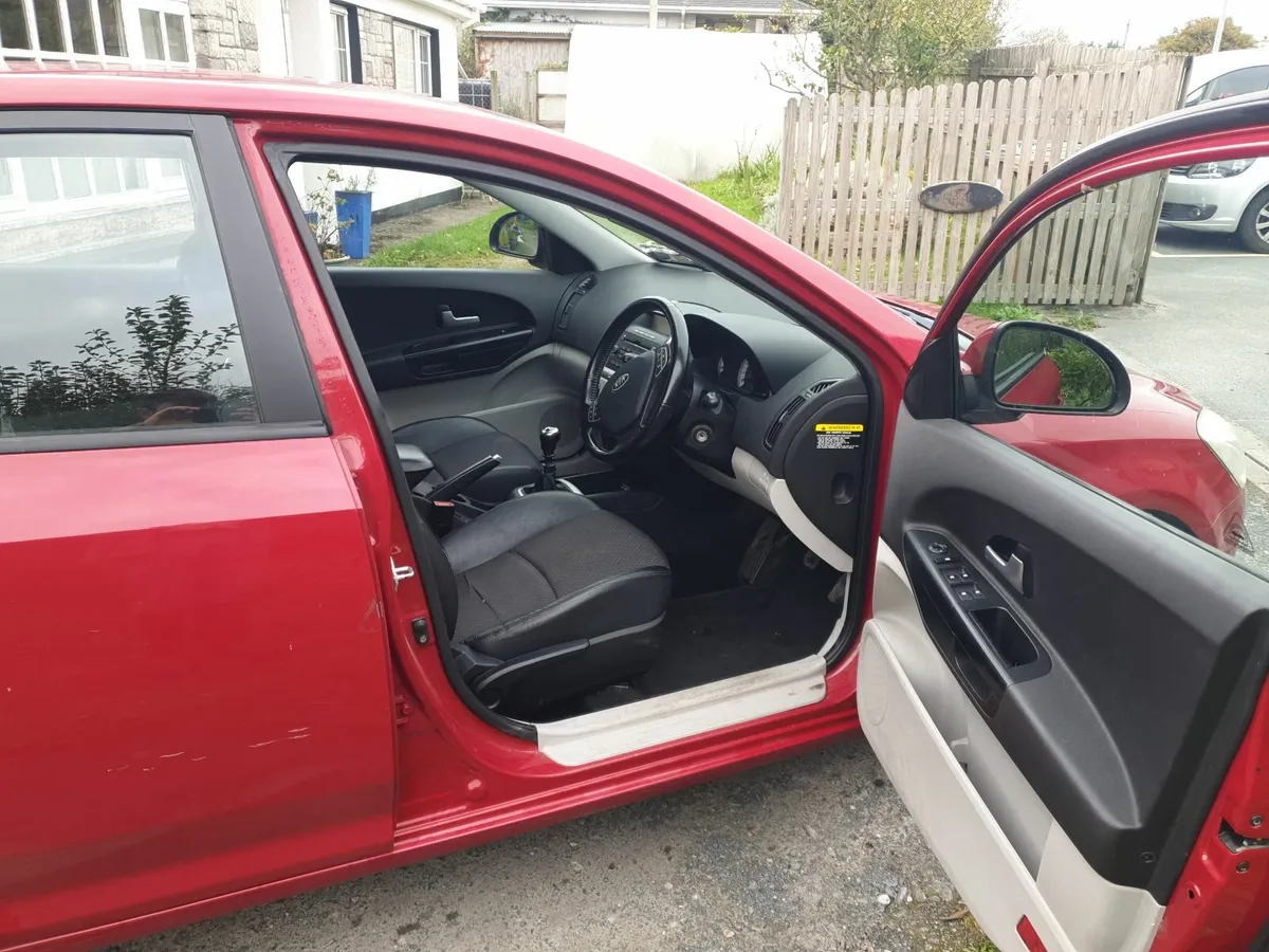 Kia Ceed 2007 - Image 4