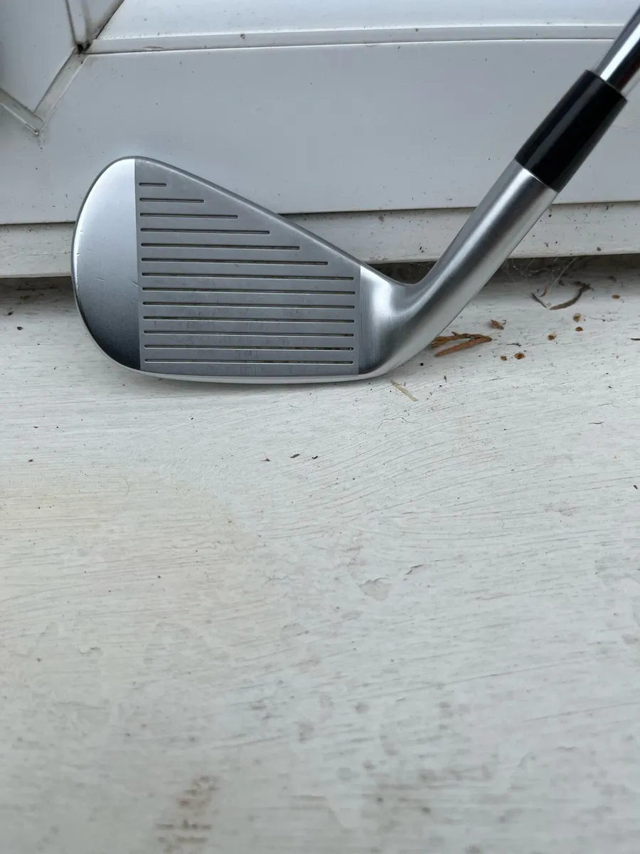 Mizuno JPX 923 Forged Irons - Image 1