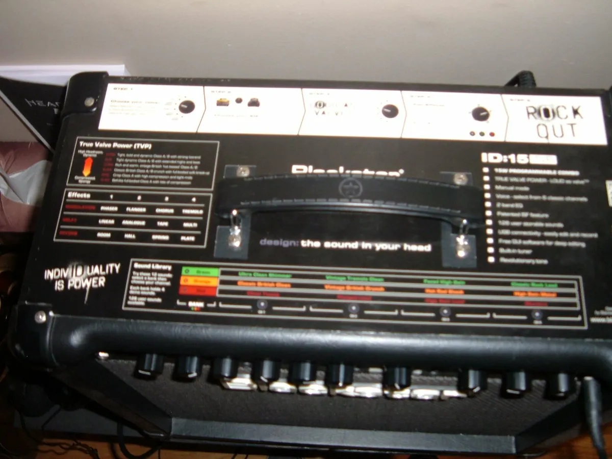 Guitar Amp + Pedal - Image 3