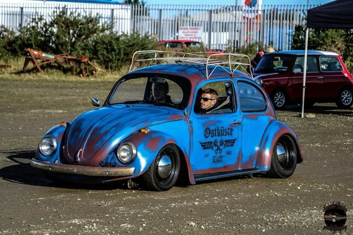 VW beetle - Image 1