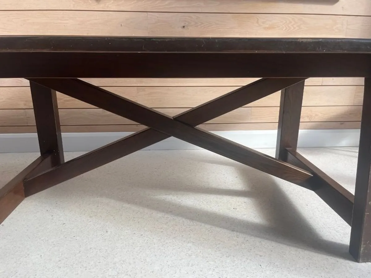 Dining table - Image 4