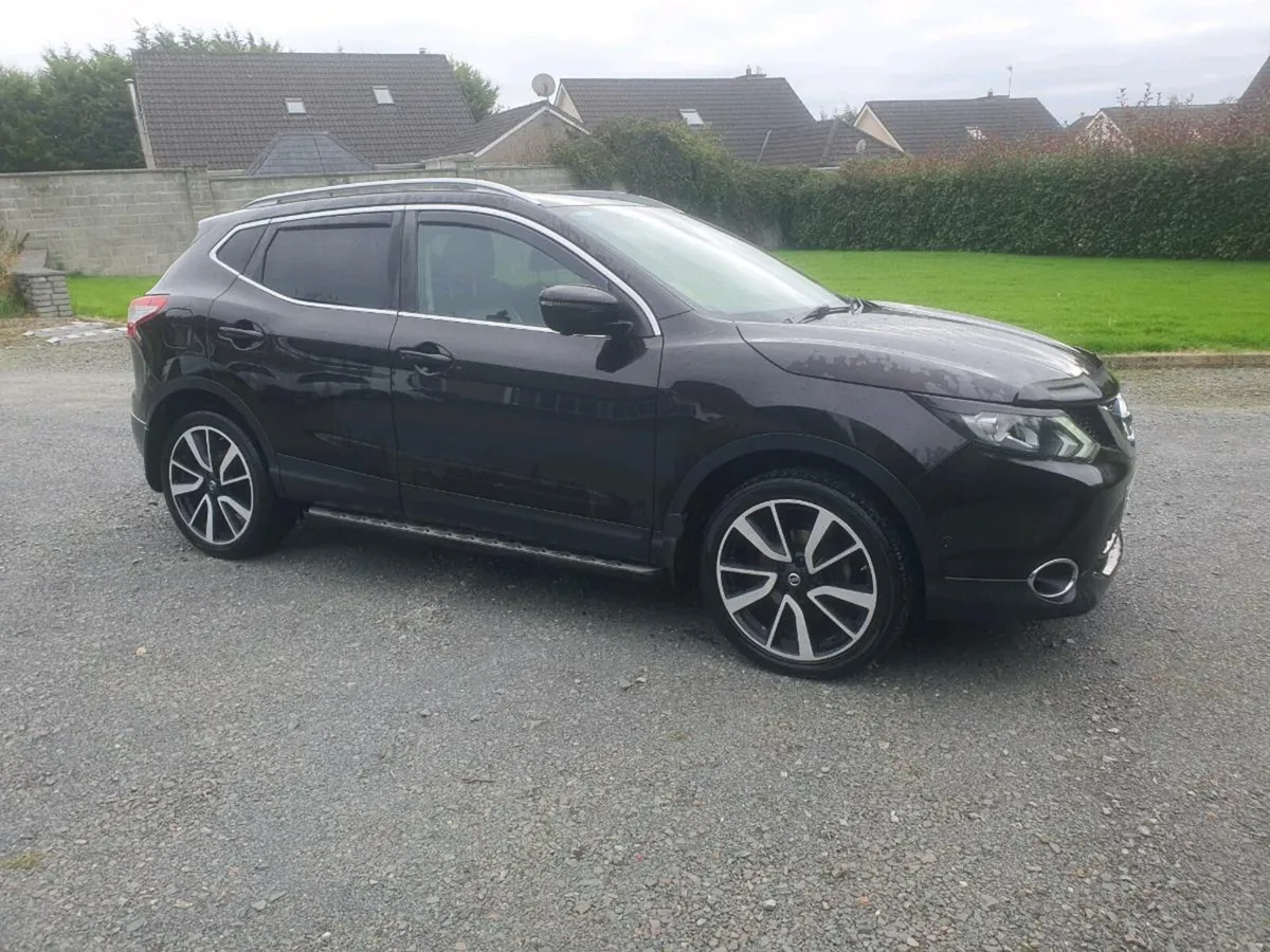 Nissan qashqai tekna - Image 2