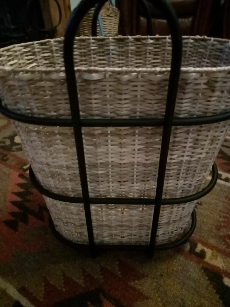 Storage baskett - Image 1