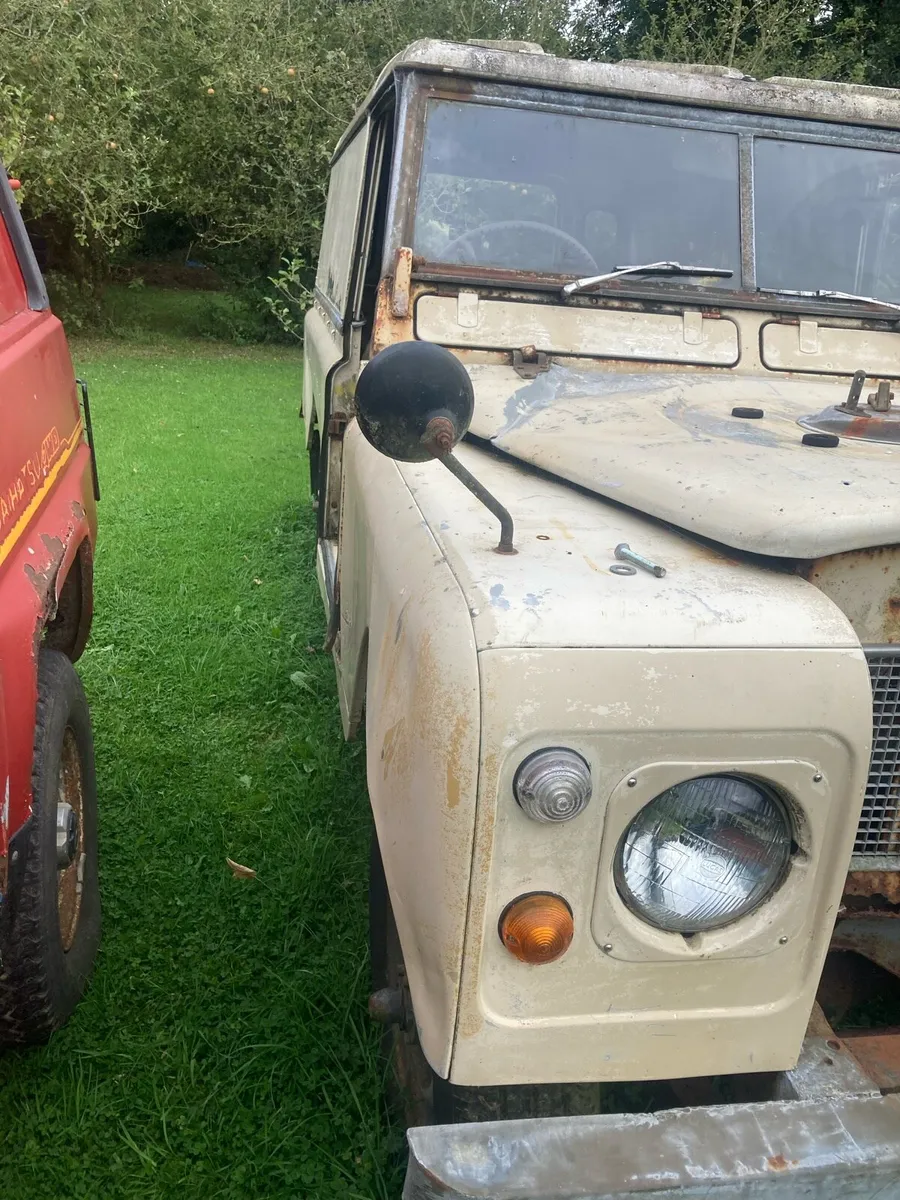 Old lwb landrover - Image 3