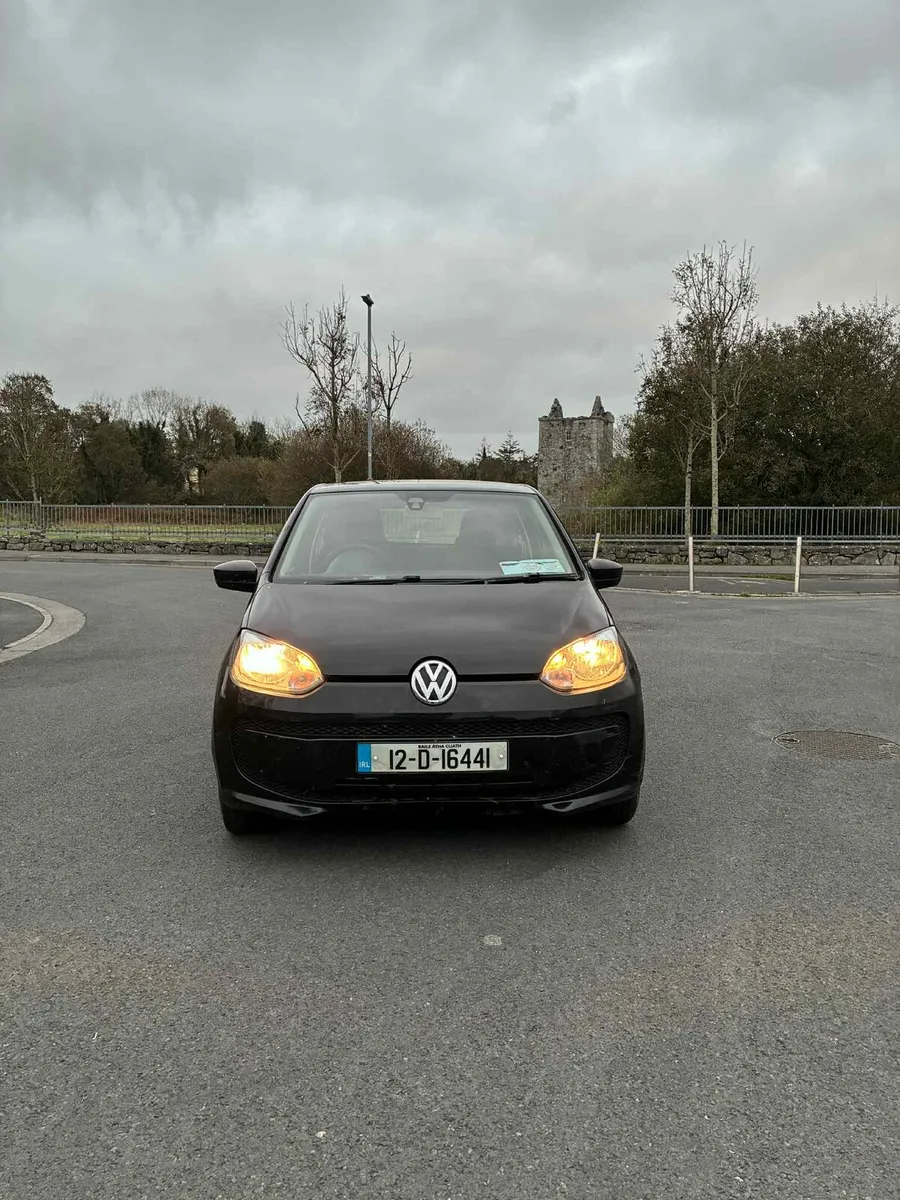 volkswagen up! Drive very good body is rough - Image 1