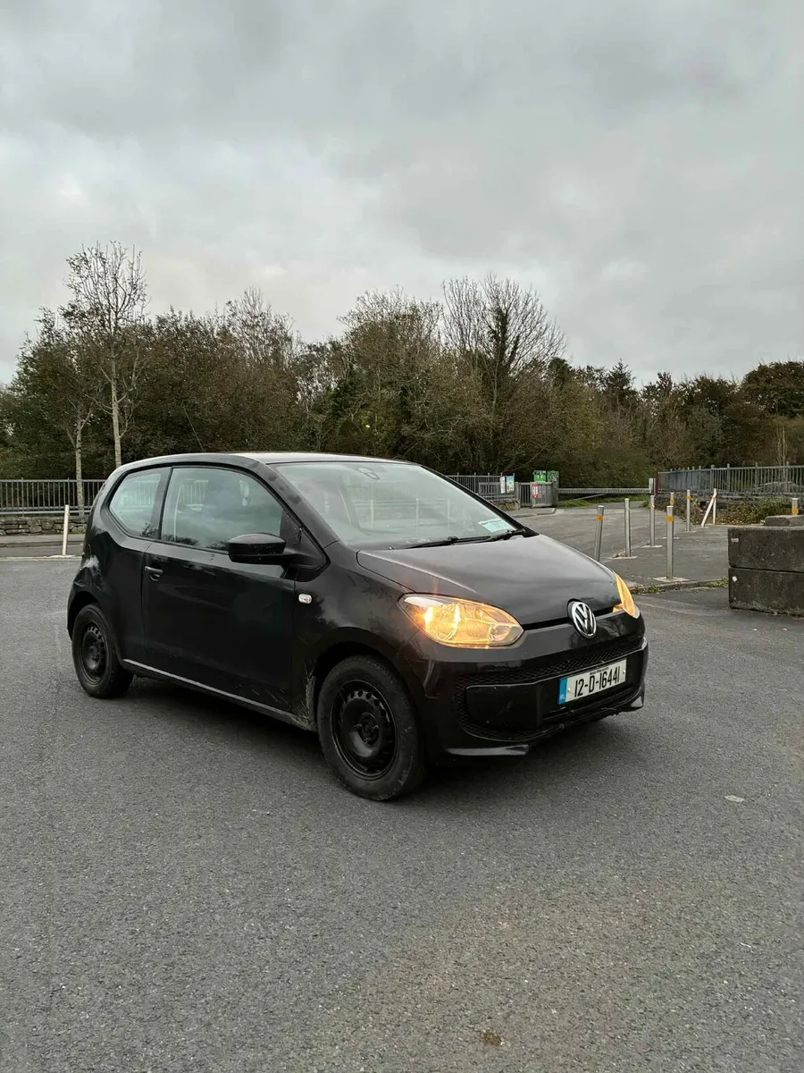 volkswagen up! Drive very good body is rough - Image 2