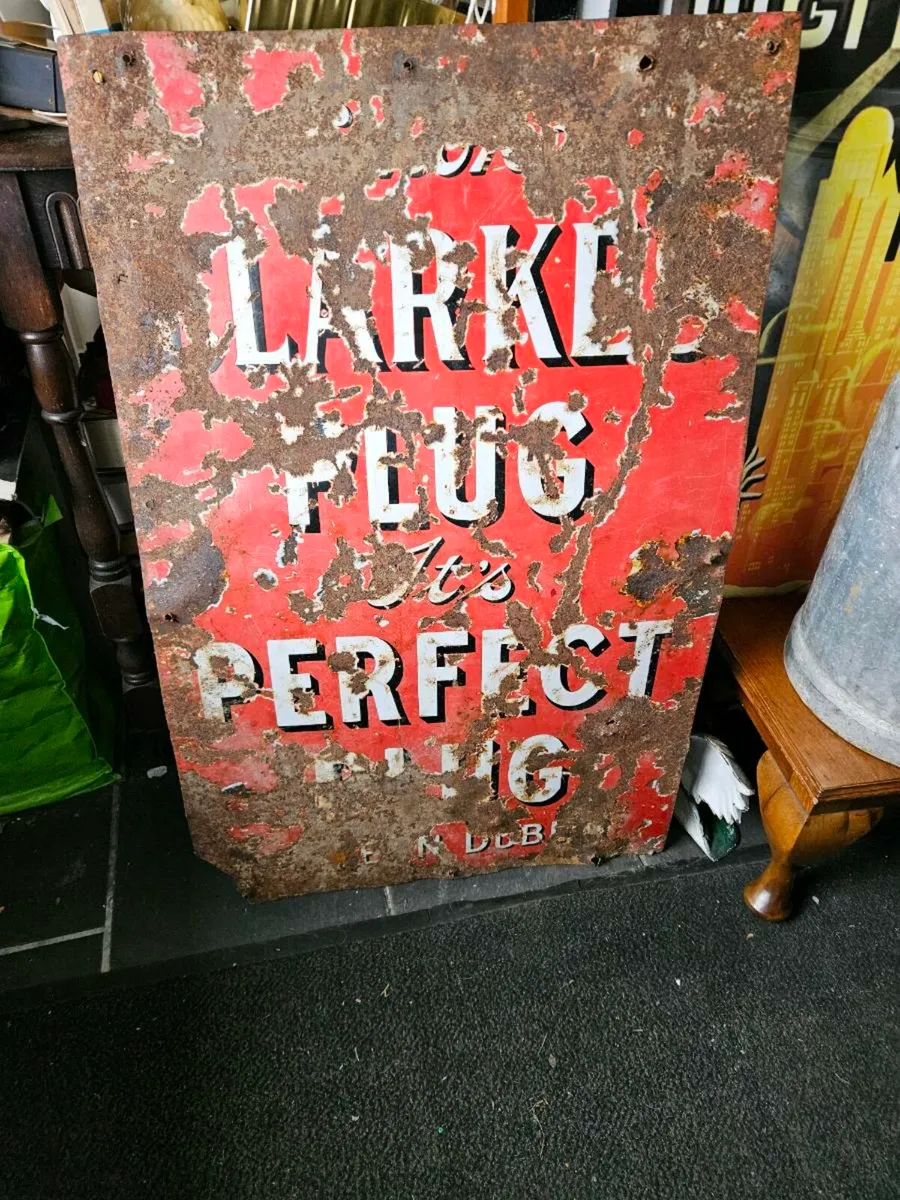 Vintage Clarkes Plug Tobacco Dublin - Image 2